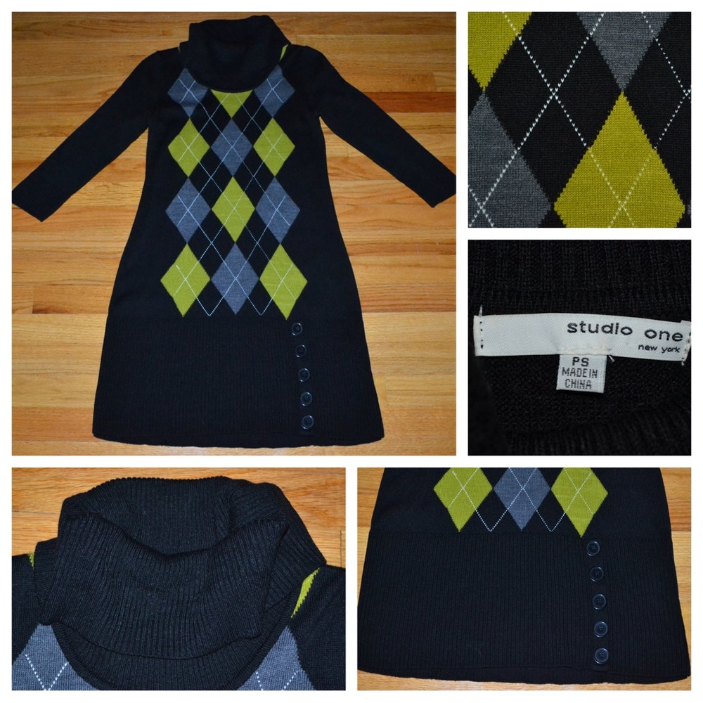 Women’s Studio One New York argyle sweater dress, size PS Petite Small